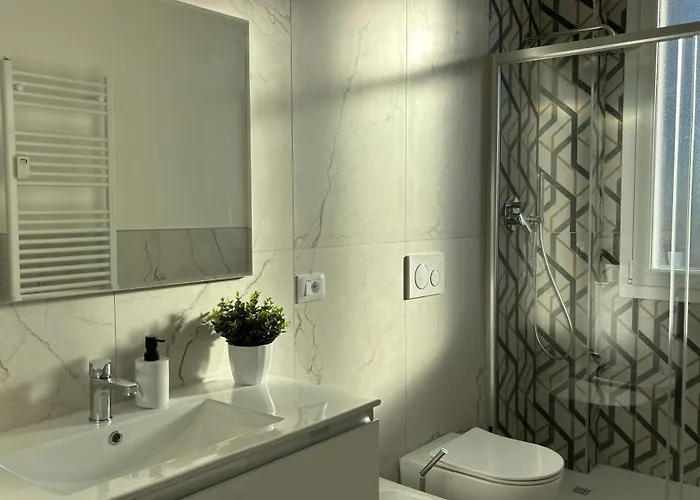 Framira House - Elegant Tra Centro E Fiera בית הארחה