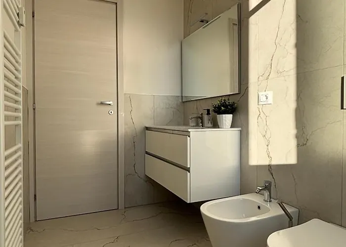 Guest house Framira House - Elegant Tra Centro E Fiera Bologna